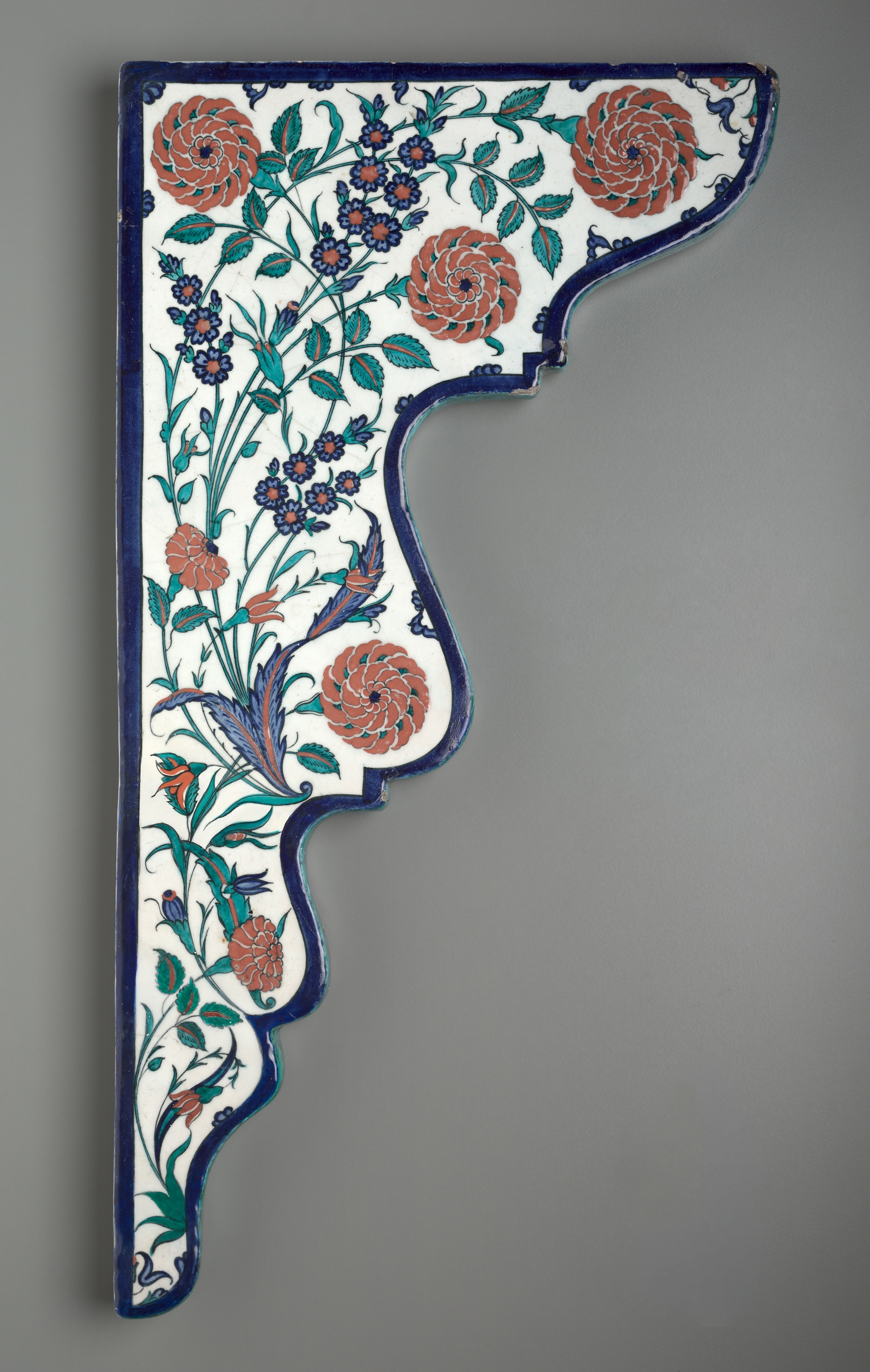 Tile Spandrel with Floral Sprays, The Cleveland Museum of Art